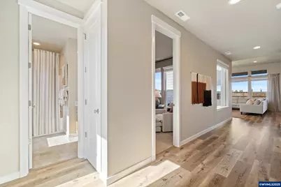 3076 Olympic St, Woodburn, OR 97071 - Photo 23