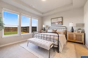 3076 Olympic St, Woodburn, OR 97071 - Photo 9