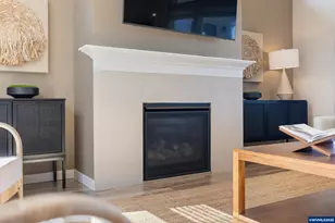 3076 Olympic St, Woodburn, OR 97071 - Photo 31