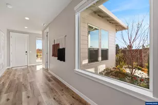 3076 Olympic St, Woodburn, OR 97071 - Photo 27