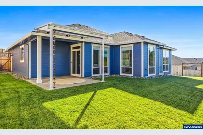 625 NW Crater Lake Dr, Dallas, OR 97338 - Photo 31