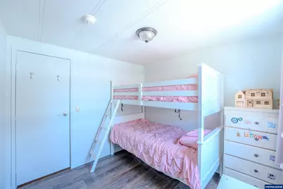 1065 Pacific Hwy #4, Woodburn, OR 97071 - Photo 25