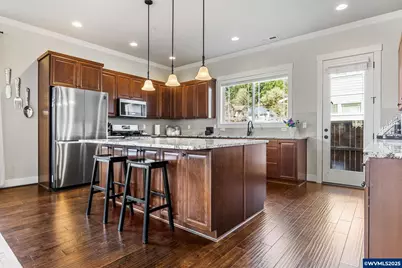 12329 SW Athens Ln, Wilsonville, OR 97070 - Photo 11