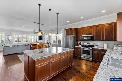 12329 SW Athens Ln, Wilsonville, OR 97070 - Photo 13