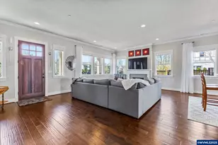 12329 SW Athens Ln, Wilsonville, OR 97070 - Photo 7