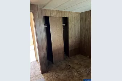 5422 Portland #122 Rd NE, Salem, OR 97305 - Photo 11