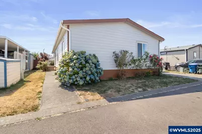 5168 Silver (#137) Lp NE, Salem, OR 97305 - Photo 3