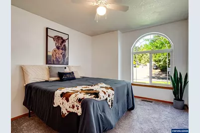 1065 Ridgefield Ct, Stayton, OR 97383 - Photo 9