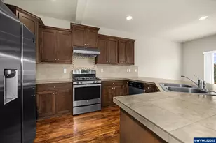 2890 23rd Ave NW, Albany, OR 97321 - Photo 9