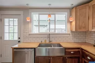 1138 9th Av SW, Albany, OR 97321 - Photo 23