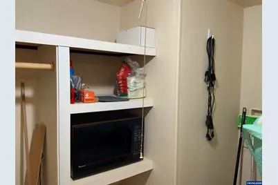 4676 NE Amber St, Salem, OR 97301 - Photo 15