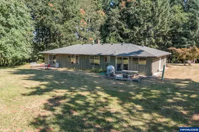 688 Wyatt Ln, Philomath, OR 97370 - Photo 33