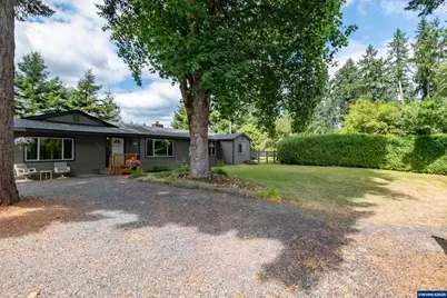 1049 N River Dr, Sweet Home, OR 97386 - Photo 31