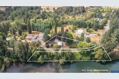 1049 N River Dr, Sweet Home, OR 97386 - Photo 3