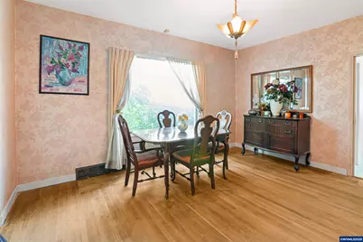 220 24th St SE, Salem, OR 97301 - Photo 23