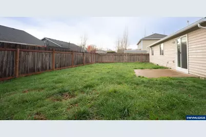 1467 S 7th St, Independence, OR 97351 - Photo 11