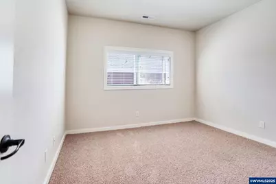 388 Market St NE, Salem, OR 97301 - Photo 37