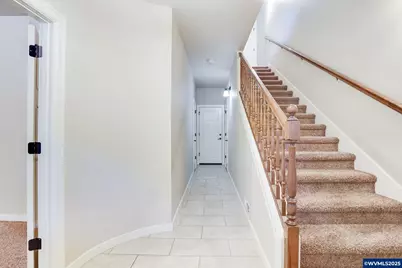 388 Market St NE, Salem, OR 97301 - Photo 5