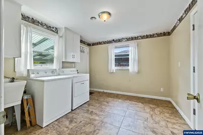 1212 23rd St NE, Salem, OR 97301 - Photo 15