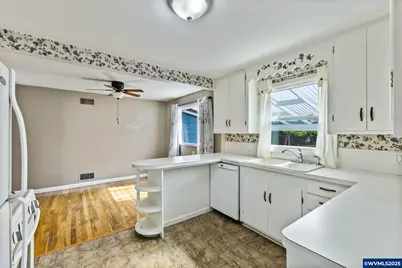 1212 23rd St NE, Salem, OR 97301 - Photo 11