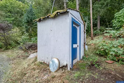 29236 Santiam Hwy, Lebanon, OR 97355 - Photo 29