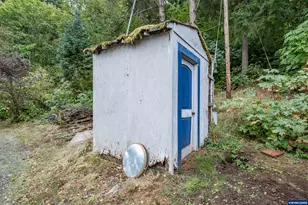 29236 Santiam Hwy, Lebanon, OR 97355 - Photo 29