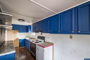 29236 Santiam Hwy, Lebanon, OR 97355 - Photo 9