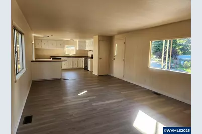 2040 Nougat Ct SE, Salem, OR 97306 - Photo 11