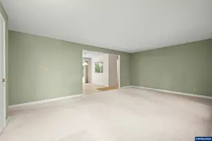 41886 Deerhorn Rd, Springfield, OR 97478 - Photo 5