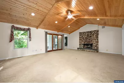 41886 Deerhorn Rd, Springfield, OR 97478 - Photo 19