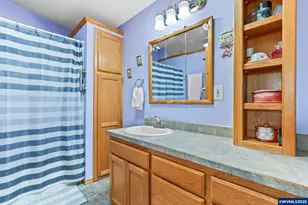 2247 Oregon Ct, Woodburn, OR 97071 - Photo 35