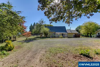 3945 Mistletoe Rd, Dallas, OR 97338 - Photo 23