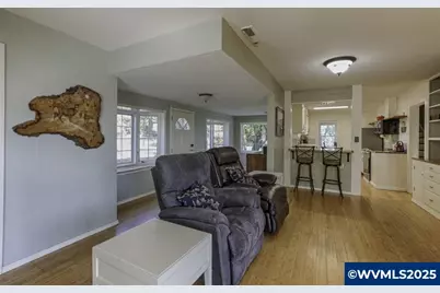 3945 Mistletoe Rd, Dallas, OR 97338 - Photo 11