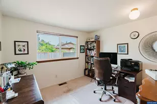 2669 Ojai NW Dr, Salem, OR 97304 - Photo 33