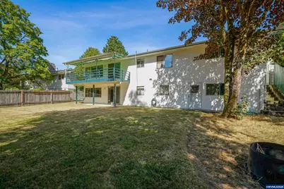 3295 Camellia Dr S, Salem, OR 97302 - Photo 41