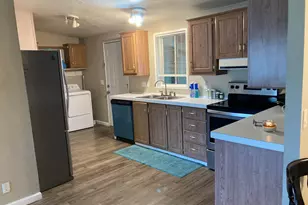 3200 Oak Terrace Dr, Lebanon, OR 97355 - Photo 7