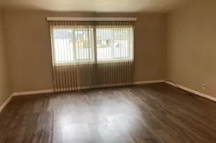 3200 Oak Terrace Dr, Lebanon, OR 97355 - Photo 3