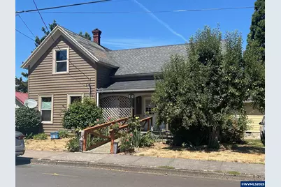 810 Taylor St, Mount Angel, OR 97362 - Photo 1