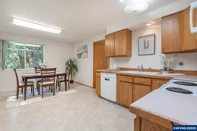 2661 NW Princess St, Corvallis, OR 97330 - Photo 7