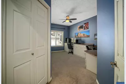 595 Harbourtown Ct SE, Salem, OR 97306 - Photo 41