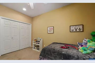 595 Harbourtown Ct SE, Salem, OR 97306 - Photo 37