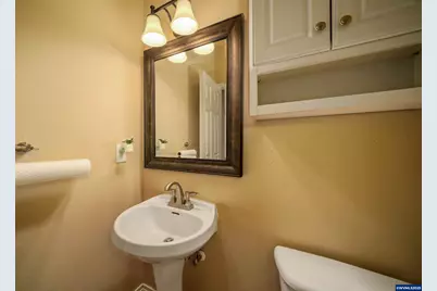 595 Harbourtown Ct SE, Salem, OR 97306 - Photo 25