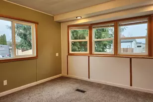 545 Warren St S, Monmouth, OR 97361 - Photo 9