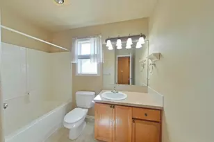 824 SE Bayshore Cir, Corvallis, OR 97333 - Photo 7