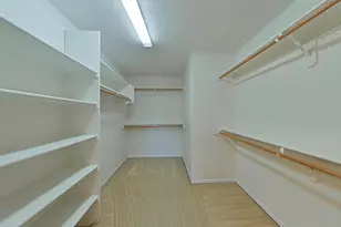 824 SE Bayshore Cir, Corvallis, OR 97333 - Photo 3