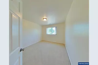 824 SE Bayshore Cir, Corvallis, OR 97333 - Photo 5