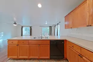 824 SE Bayshore Cir, Corvallis, OR 97333 - Photo 17