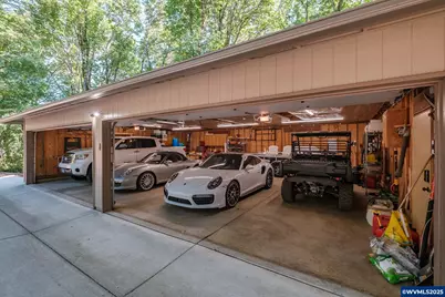 341 Maple Hill Dr NW, Salem, OR 97304 - Photo 3