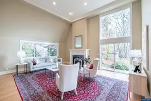 341 Maple Hill Dr NW, Salem, OR 97304 - Photo 11