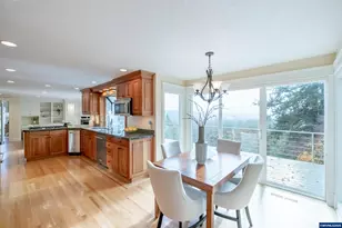 341 Maple Hill Dr NW, Salem, OR 97304 - Photo 21